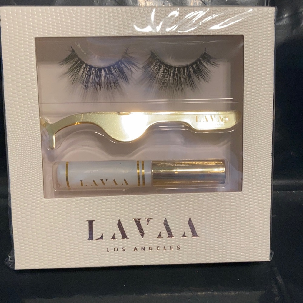 Lavas Los Angeles FLIRTY Mink Eyelashes